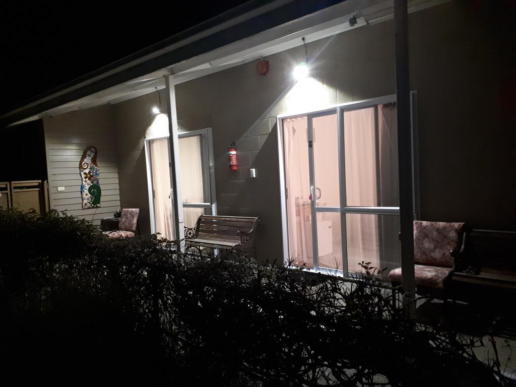 Riverton Holiday Park Экстерьер фото